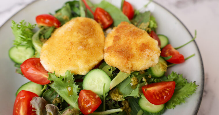 Pan-fried mozzarella salad